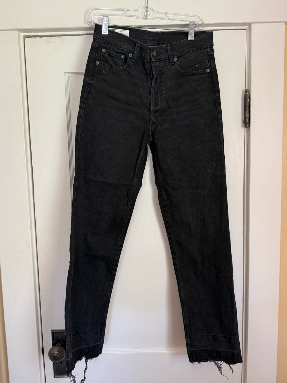 Gap High Rise Cheeky Straight Jeans in Distressed Black